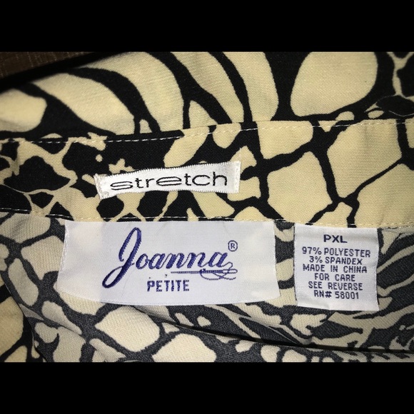 Joanna Petite Button Down Blouse, Size PXL - Picture 3 of 5